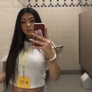 Meet your Posher, Sophia